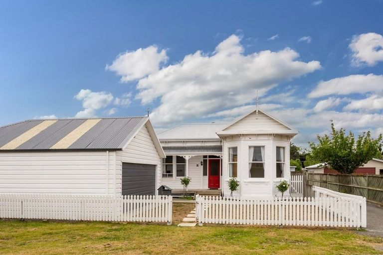 Photo of property in 11 Schwass Street, Seddon, 7210