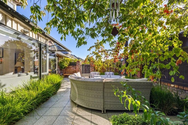 Photo of property in 3/206 Springfield Road, St Albans, Christchurch, 8014