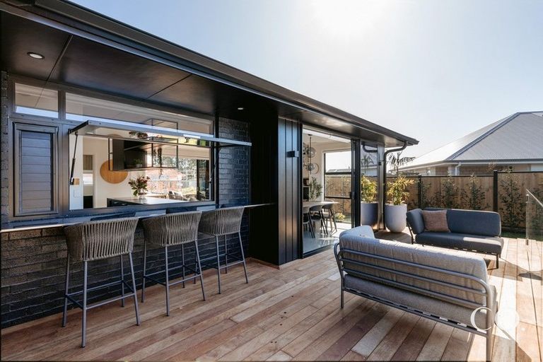 Photo of property in 8 Valabrina Drive, Omokoroa, 3114