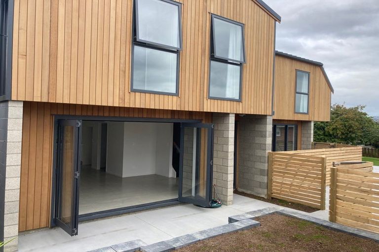 Photo of property in 47c Sherwood Avenue, Te Atatu South, Auckland, 0610