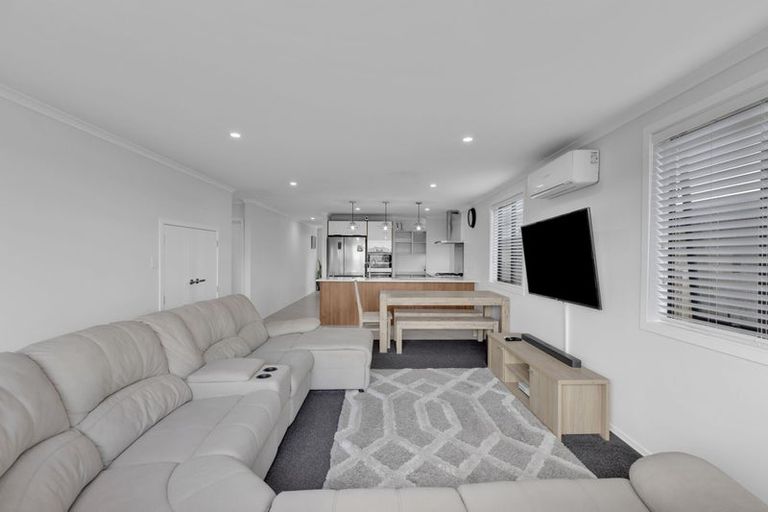 Photo of property in 20 Te Tiireke Drive, Glenview, Hamilton, 3206