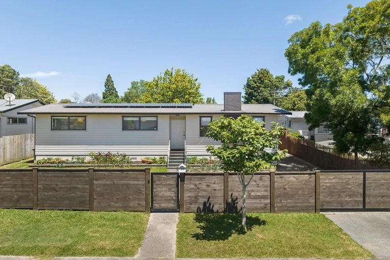 Photo of property in 10 Inver Street, Glen Eden, Auckland, 0602