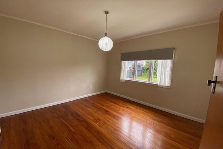 Photo of property in 1/72 Nile Road, Milford, Auckland, 0620