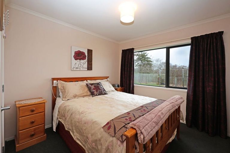 Photo of property in 6 Essex Street, Weston, Oamaru, 9401