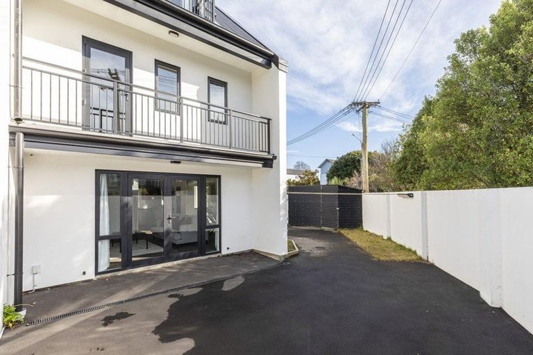 Photo of property in 37 Rhodes Street, Merivale, Christchurch, 8014