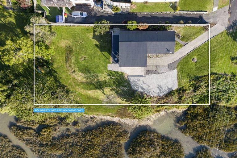 Photo of property in 2 Francis Street, Hauraki, Auckland, 0622