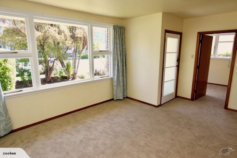 Photo of property in 24 Caledonian Road, St Albans, Christchurch, 8014