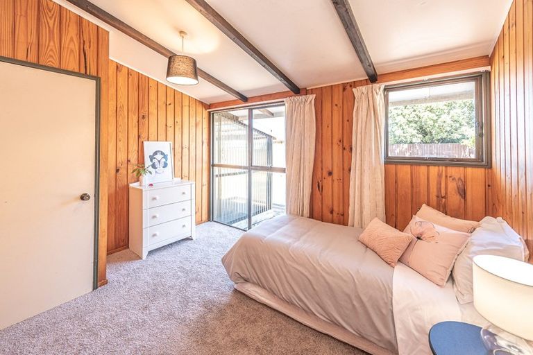 Photo of property in 33 Tongariro Street, Castlecliff, Whanganui, 4501