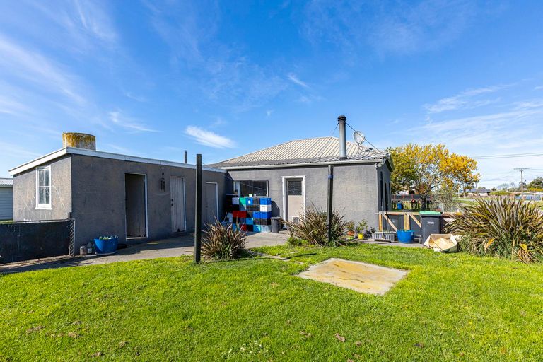 Photo of property in 4 Queen Street, Pareora, 7912