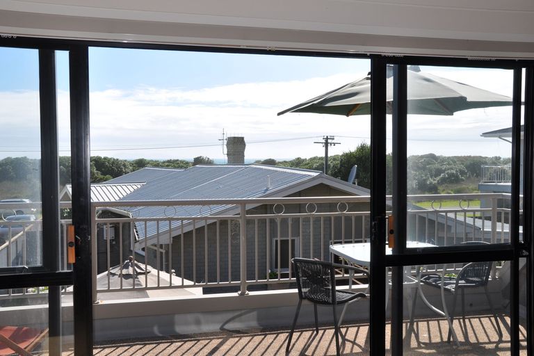 Photo of property in 12b Broadway Road, Waihi Beach, 3611