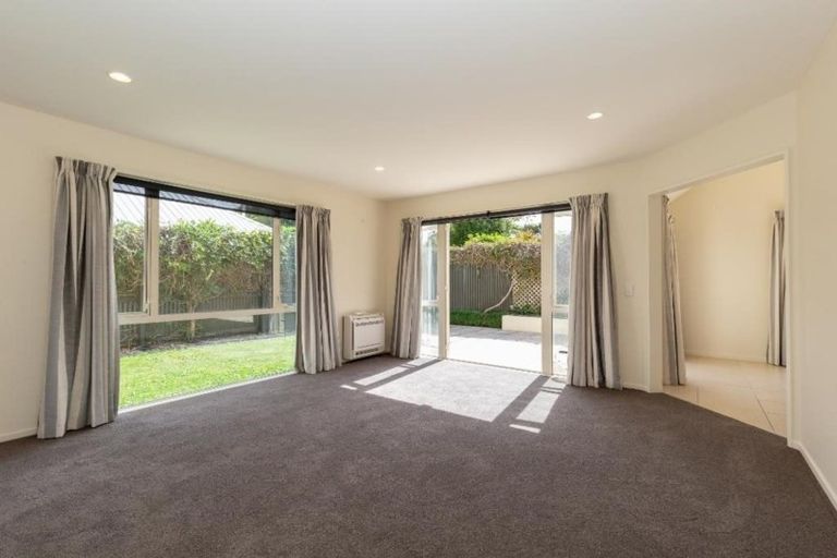 Photo of property in 10a Coniston Avenue, Ilam, Christchurch, 8041