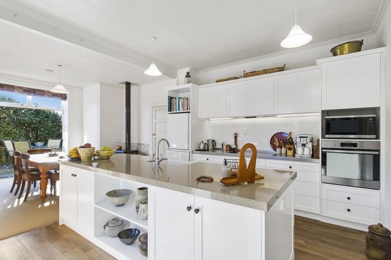 Photo of property in 17 Parsonage Road, Waimate, 7924