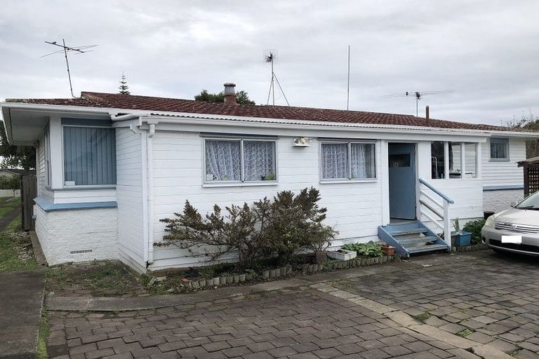 Photo of property in 132 Cascades Road, Pakuranga Heights, Auckland, 2010