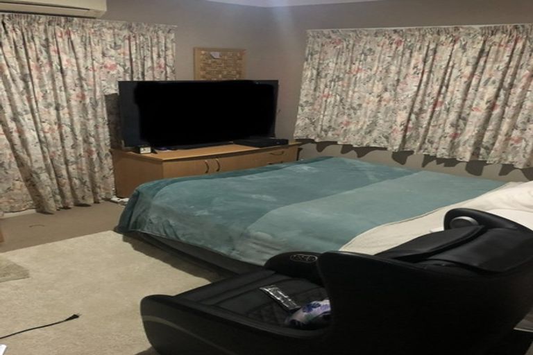 Photo of property in 39 Amapur Drive, Khandallah, Wellington, 6035