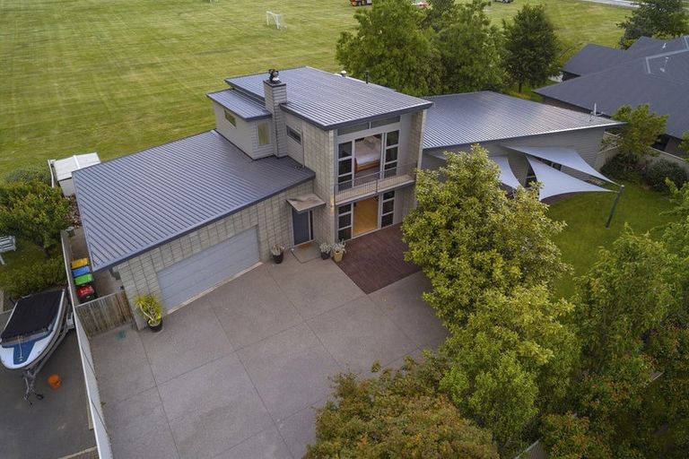 Photo of property in 9 Sunhaven Cove, Cromwell, 9310