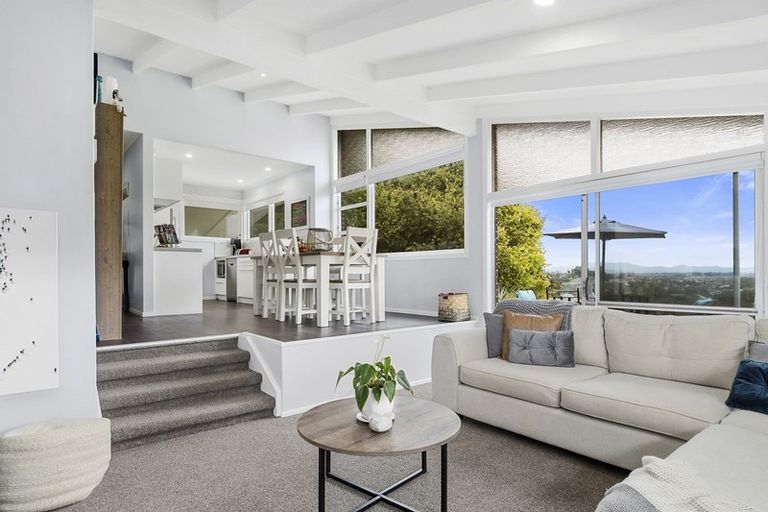 Photo of property in 25 Waikite Road, Welcome Bay, Tauranga, 3112