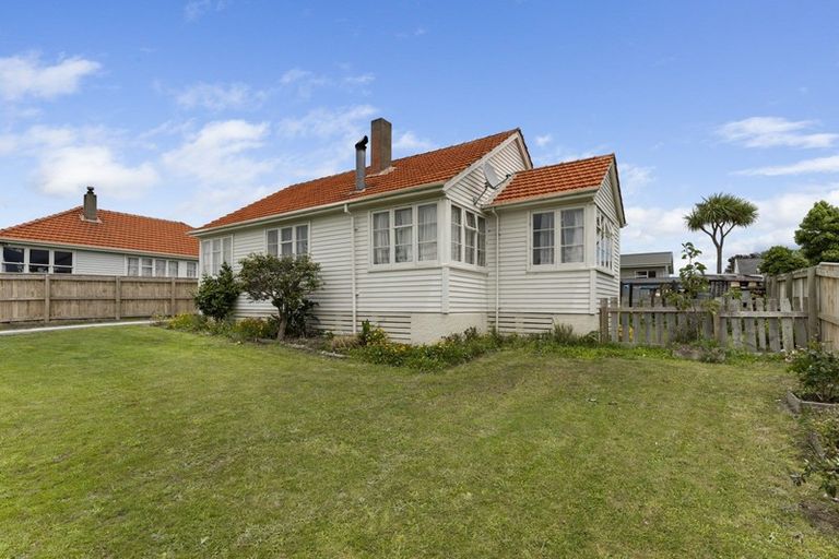 Photo of property in 4 Severn Terrace, Roslyn, Palmerston North, 4414
