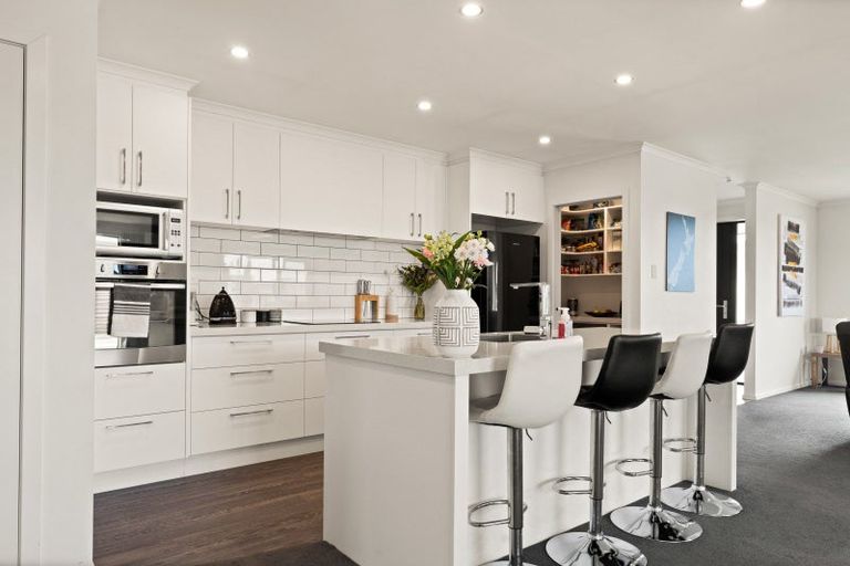 Photo of property in 6 Silverview Place, Mosgiel, 9024