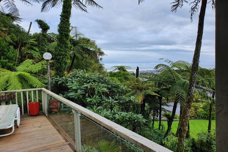 Photo of property in 19 Loris Place, Karoro, Greymouth, 7805