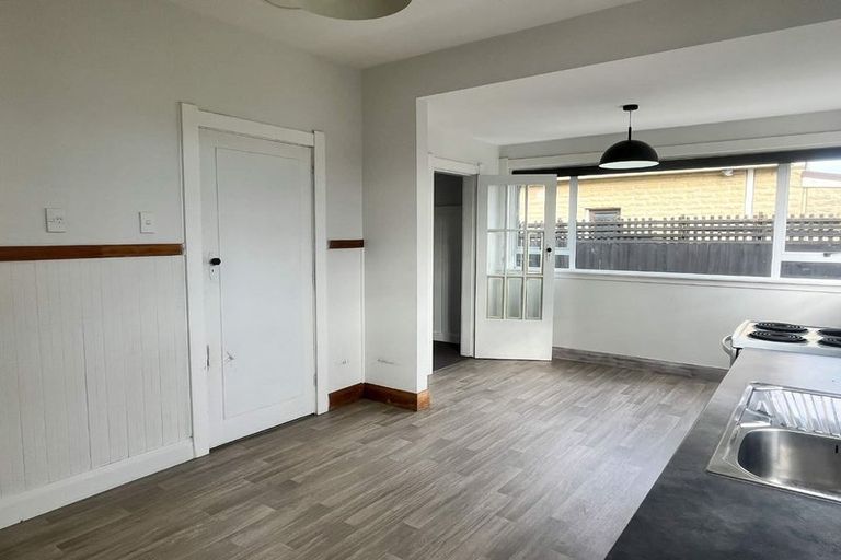 Photo of property in 196 Selwyn Street, Spreydon, Christchurch, 8024