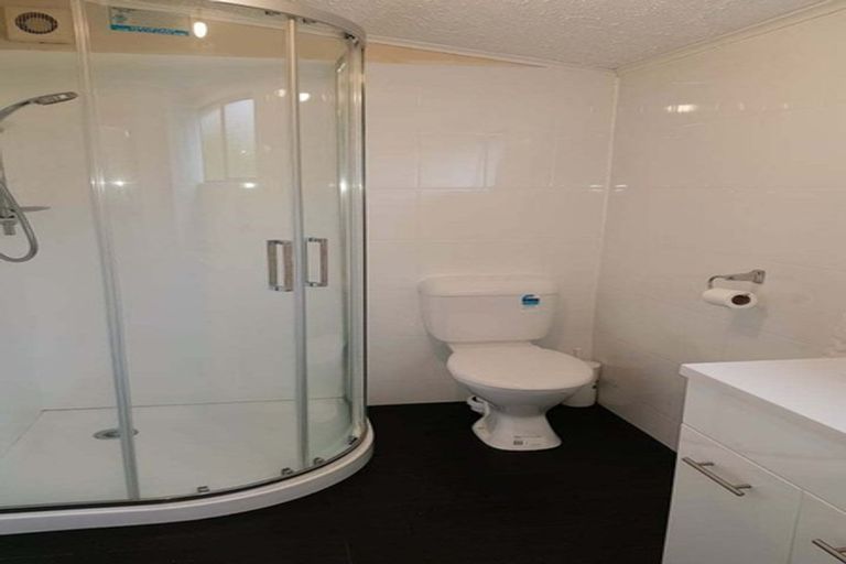 Photo of property in 33 Mackinnon Loop, Te Anau, 9600