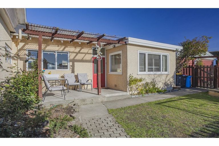 Photo of property in 43 Marston Road, Kensington, Timaru, 7910