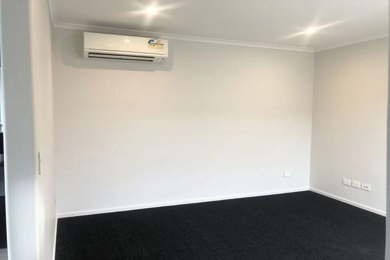 Photo of property in 7 Albert Wills Avenue, Halswell, Christchurch, 8025
