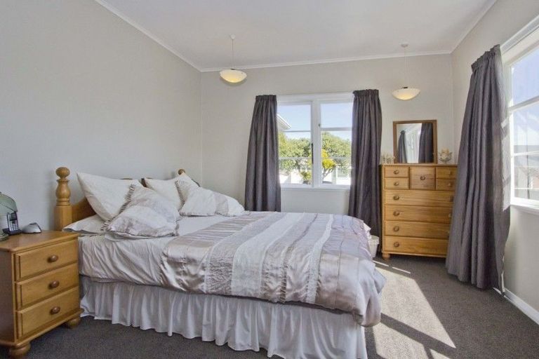 Photo of property in 3 Jutland Street, Waterloo, Lower Hutt, 5011