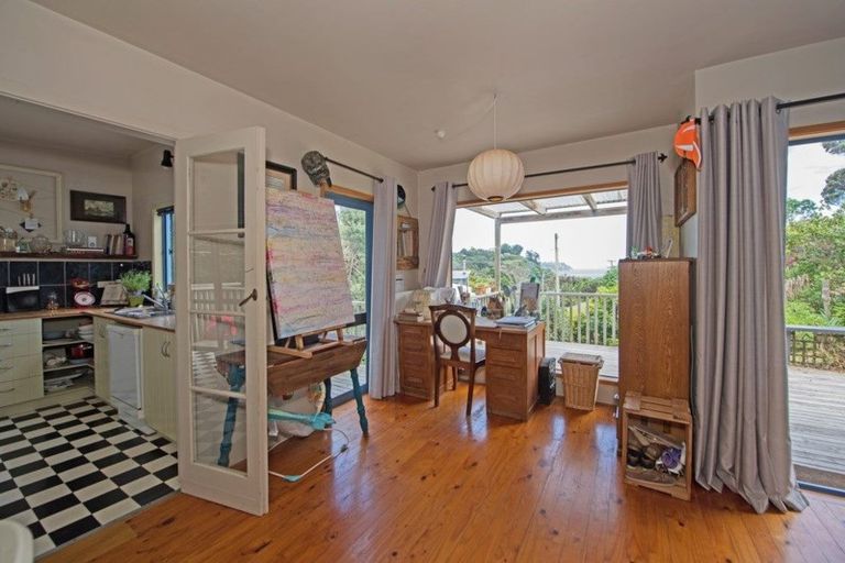 Photo of property in 32 Victoria Road North, Papatoetoe, Auckland, 2025