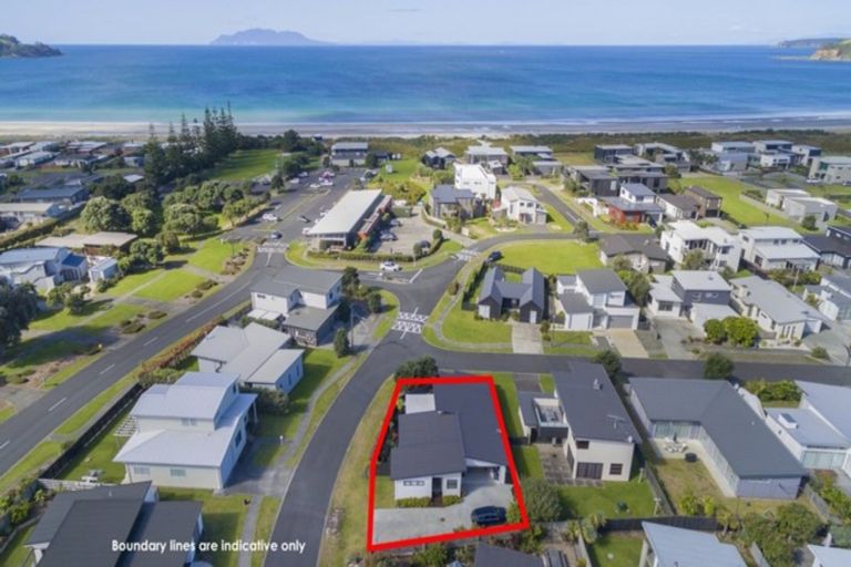 Photo of property in 3 Te Mana Street, Omaha, 0986