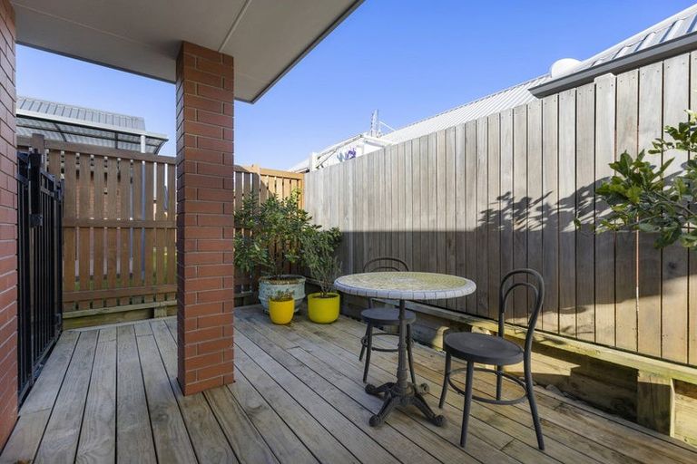 Photo of property in 11 Jarrett Terrace, Leamington, Cambridge, 3432