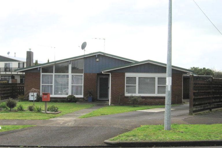 Photo of property in 24 Bexley Place, Pahurehure, Papakura, 2113