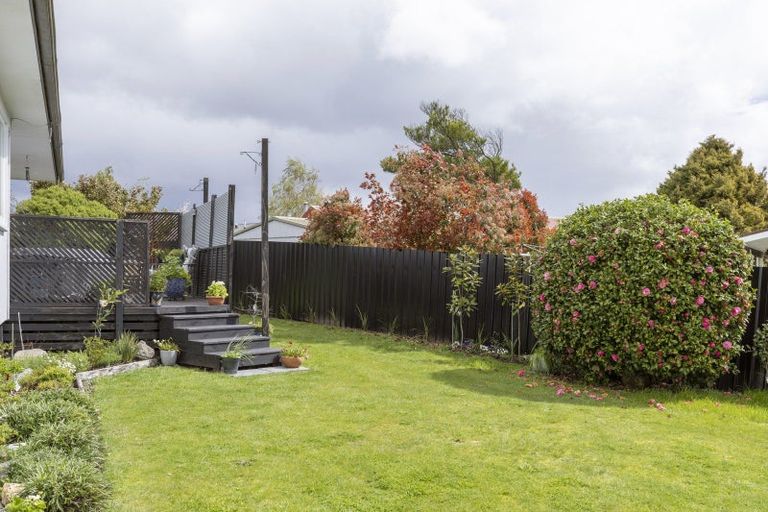 Photo of property in 10 Green Place, Richmond Heights, Taupo, 3330