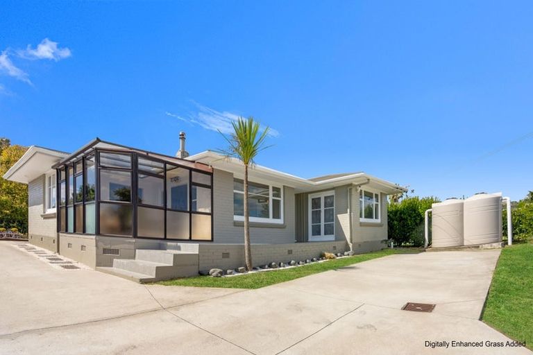 Photo of property in 35 Tampin Road, Hillpark, Auckland, 2102