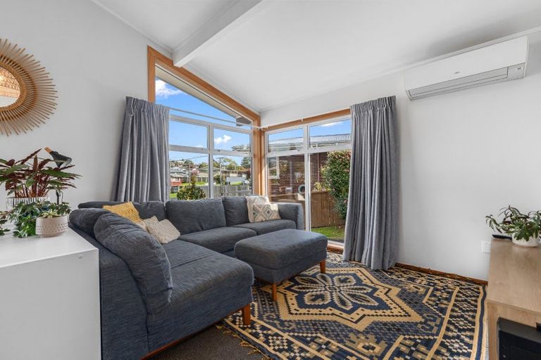 Photo of property in 11 Sharyn Place, Brookfield, Tauranga, 3110