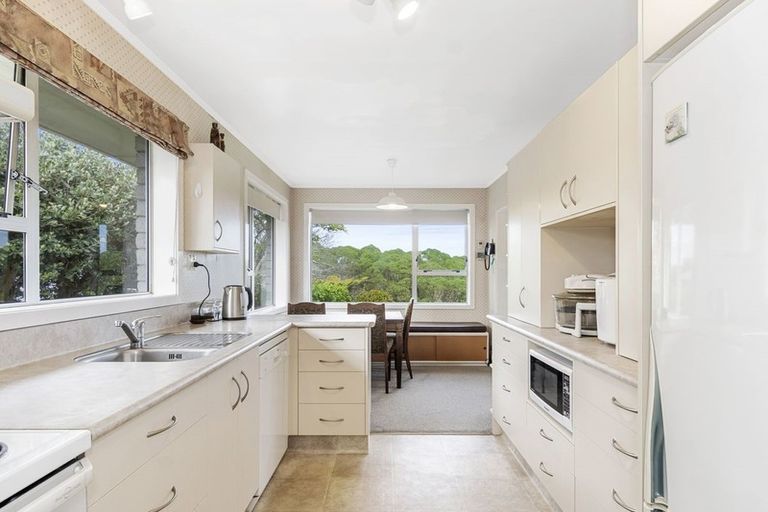 Photo of property in 55 Hall Road, Matua, Tauranga, 3110