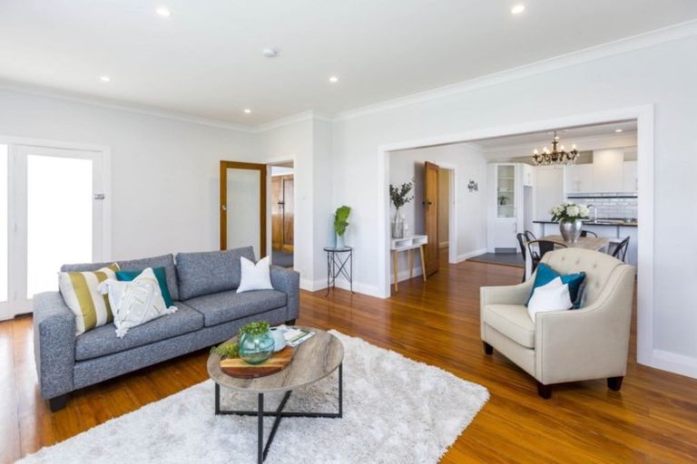 Photo of property in 1/50 King Street, Ebdentown, Upper Hutt, 5018