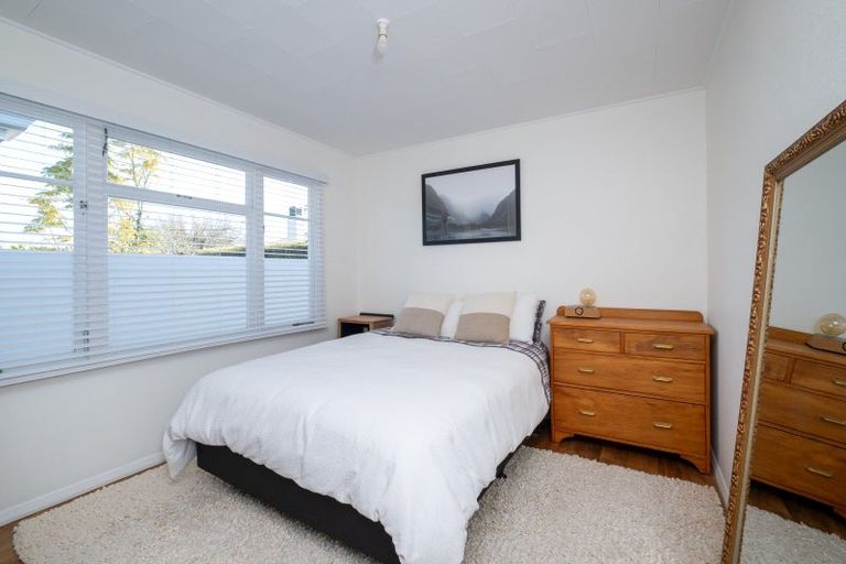 Photo of property in 4b Guthrie Road, Havelock North, 4130