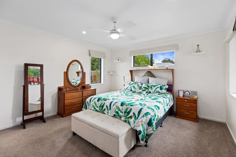 Photo of property in 27 Leet Crescent, Papamoa Beach, Papamoa, 3118