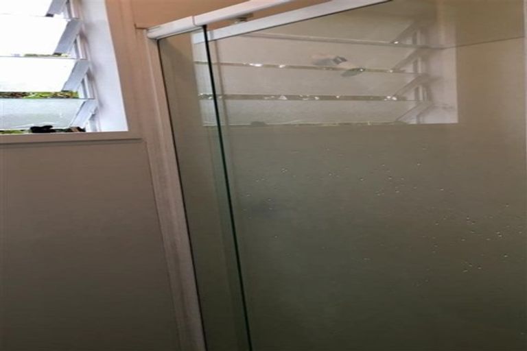 Photo of property in 15 Goddard Grove, Churton Park, Wellington, 6037