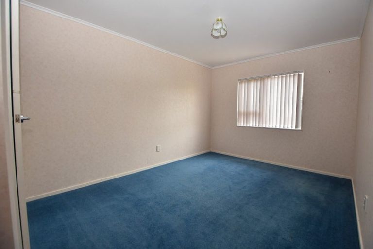 Photo of property in 6 Hogg Crescent, Masterton, 5810