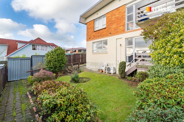 Photo of property in 7d Lawrence Street, Mornington, Dunedin, 9011