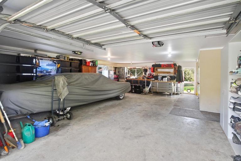 Photo of property in 112a Mcrobbie Road, Kingseat, Papakura, 2580