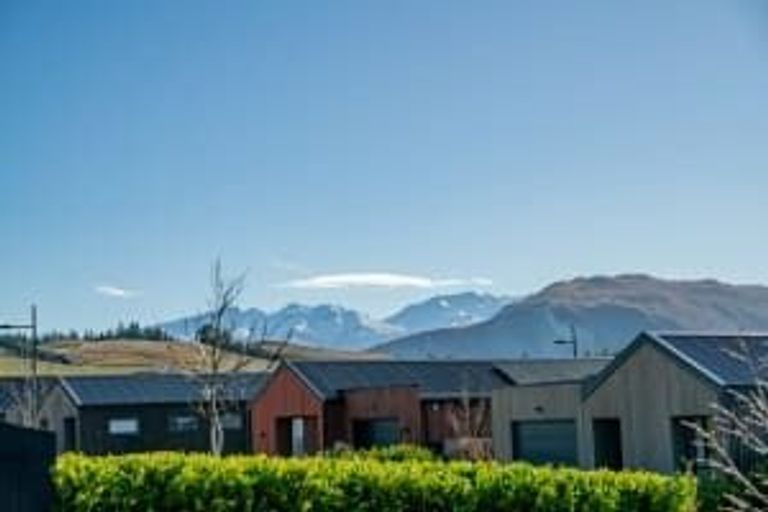 Photo of property in 53 Northburn Road, Wanaka, 9305