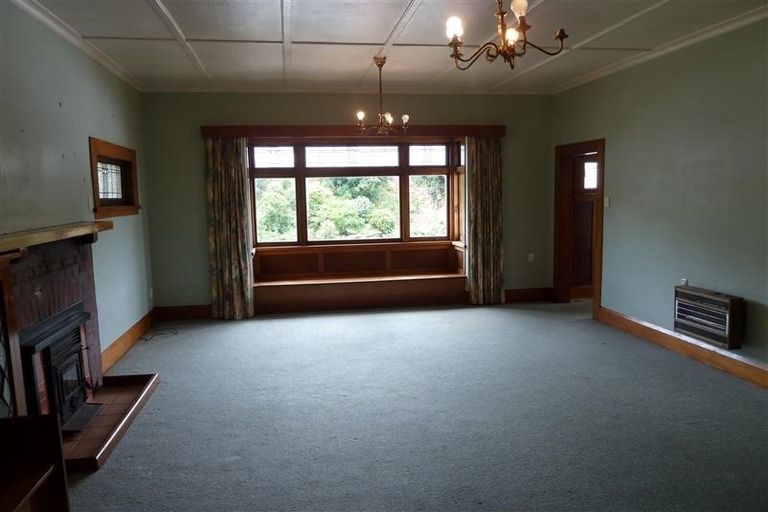 Photo of property in 50 Shakespeare Road, Bluff Hill, Napier, 4110