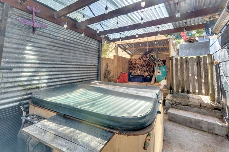 Photo of property in 46 Parsons Street, Vogeltown, New Plymouth, 4310