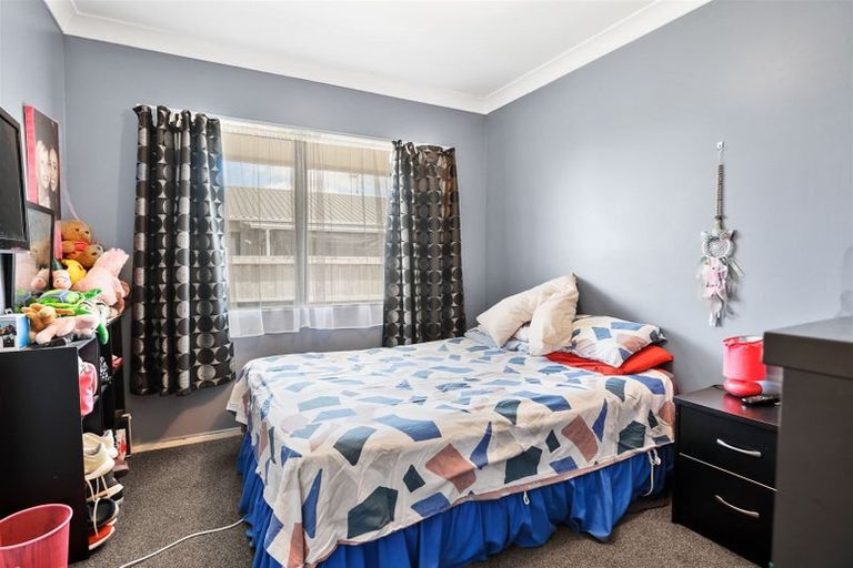 Photo of property in 16 Dearle Street, Paeroa, 3600