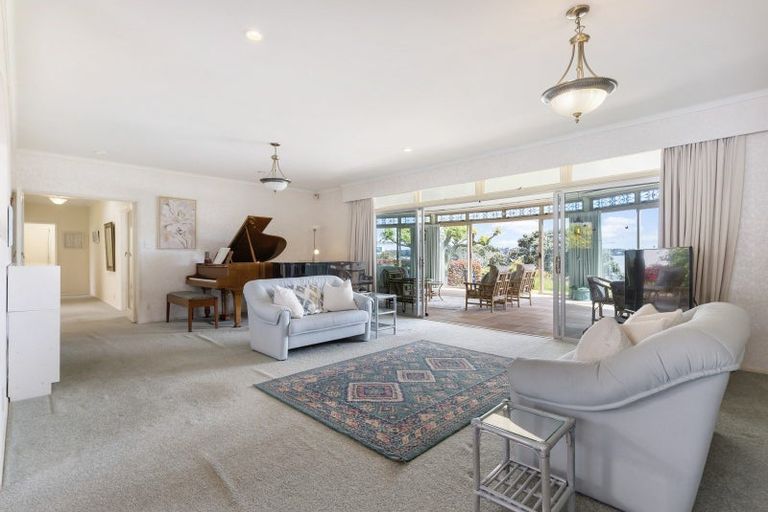 Photo of property in 84 Bramley Drive, Farm Cove, Auckland, 2012