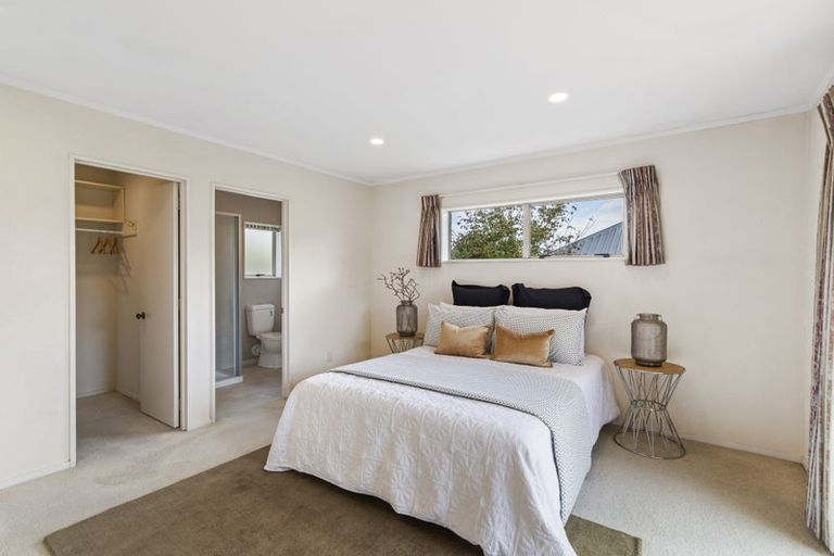 Photo of property in 19b Dallinger Street, St Andrews, Hamilton, 3200