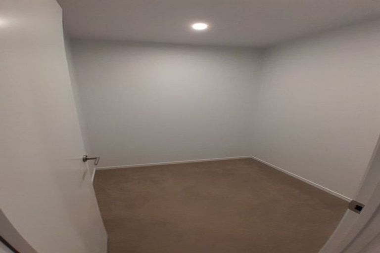 Photo of property in 109/81 Mapou Road, Hobsonville, Auckland, 0616